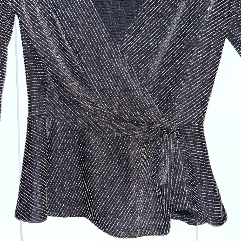 Francesca’s Top! - Picture 2 of 3
